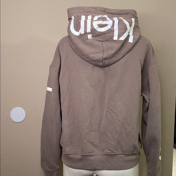 Calvin Klein Jeans tan logo graphic statement hoodie 🖤🖤M - Picture 5 of 11